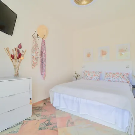 Soas Elviria Romana Playa מארבלה